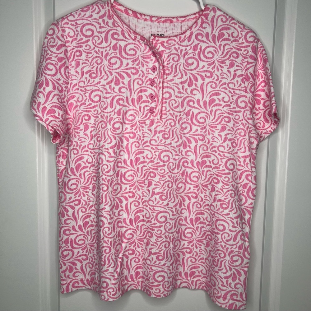 Blair Pink and White Swirl Pointelle Henley Short Sleeve Top Sz Medium